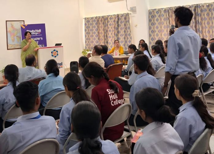 Dr. Amrita Das Engages Study Hall College Students in a Special Career Guidance Session